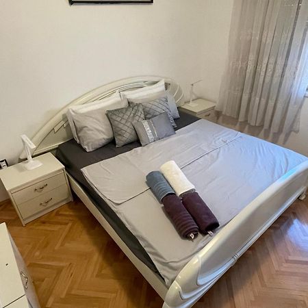 Apartman Robert Zadar Exterior foto
